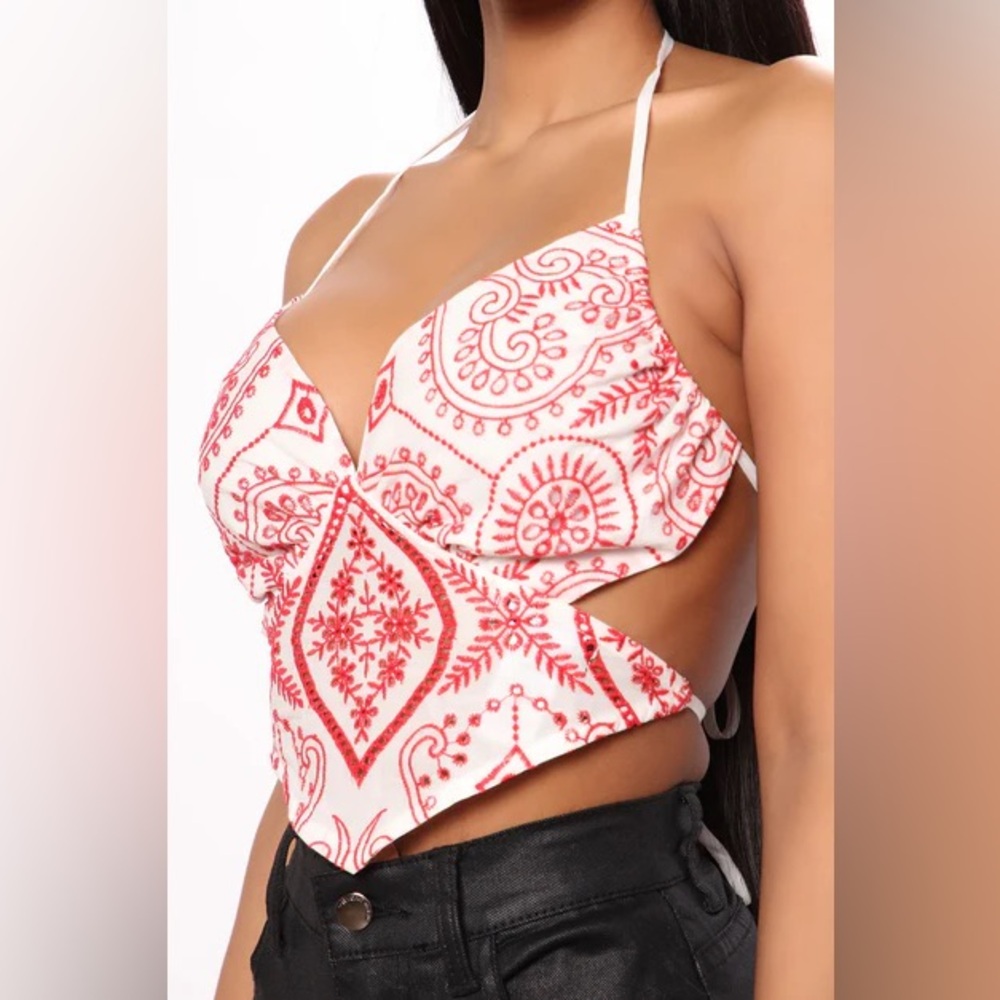 NWT Fashion Nova Red and White Patterned Bandana Top